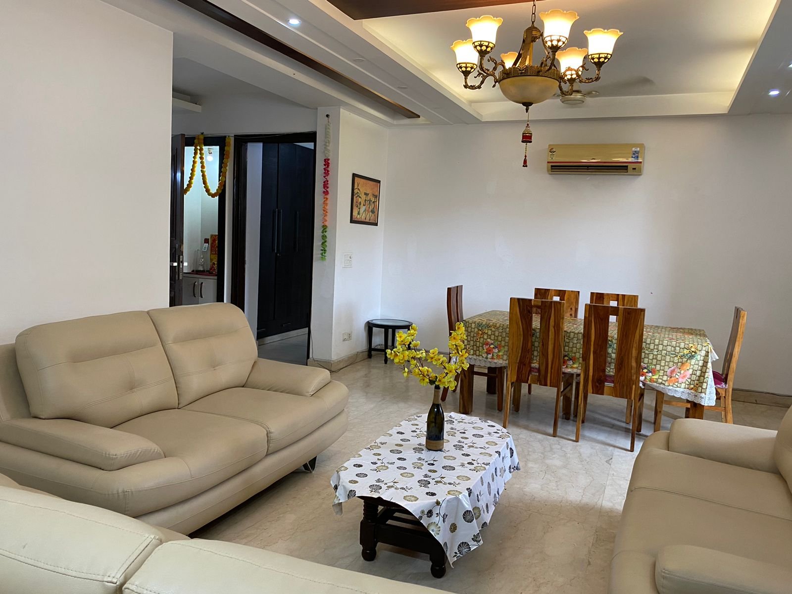 4BHK Servicedapartments in Greater Kailash 4BHK Servicedapartments in Greater Kailash