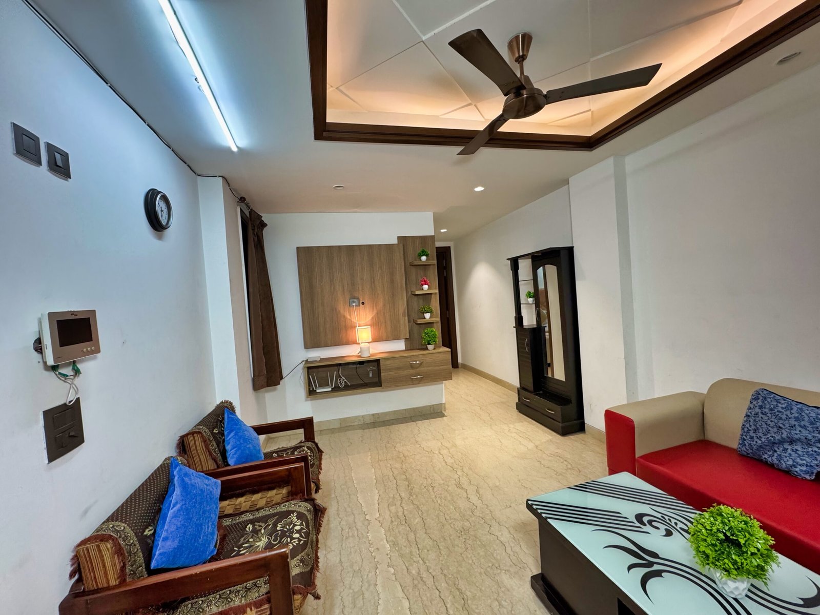extended stay homes Greater Kailash